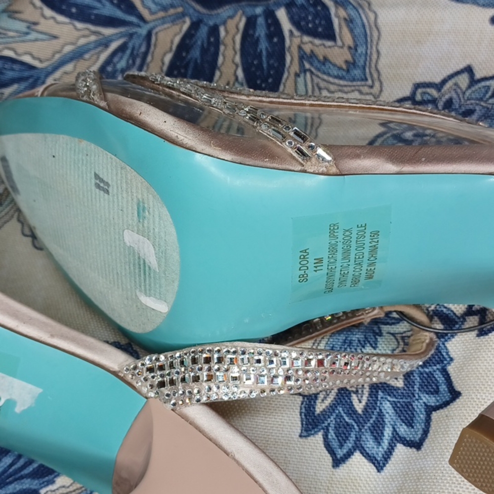 Blue by Betsey Johnson Dora Satin Rhinestone Slingback Dress Pumps SZ 11 New - Picture 15 of 15